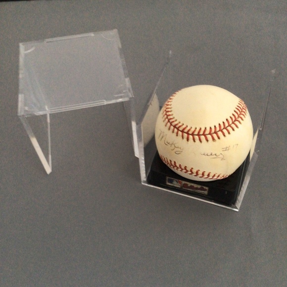 Autographed Baseball: New York Yankees Mickey Rivers #17, faded signature - Picture 2 of 7